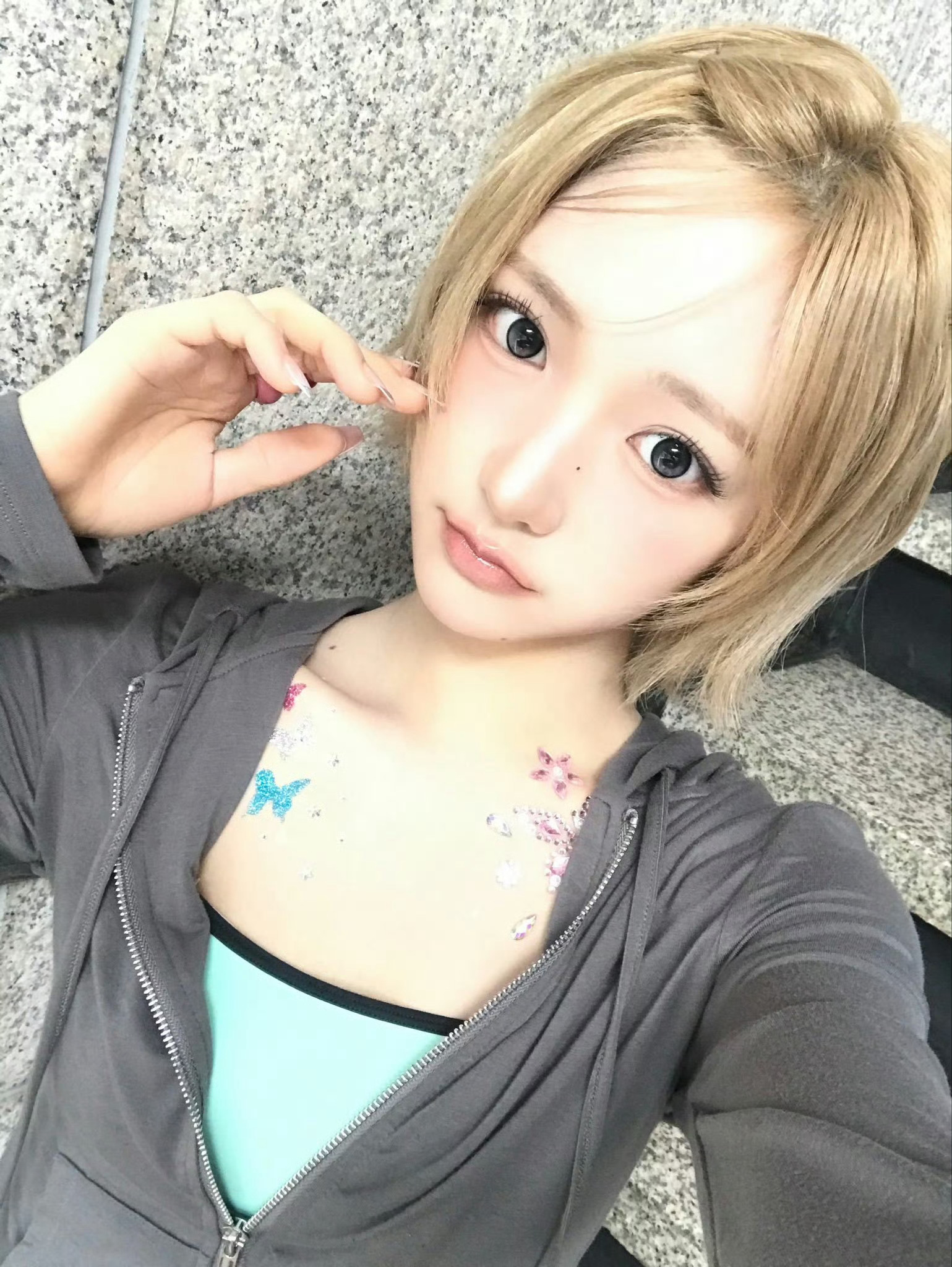 徐知裕Jiyuの自拍集🧸🥞🍓 