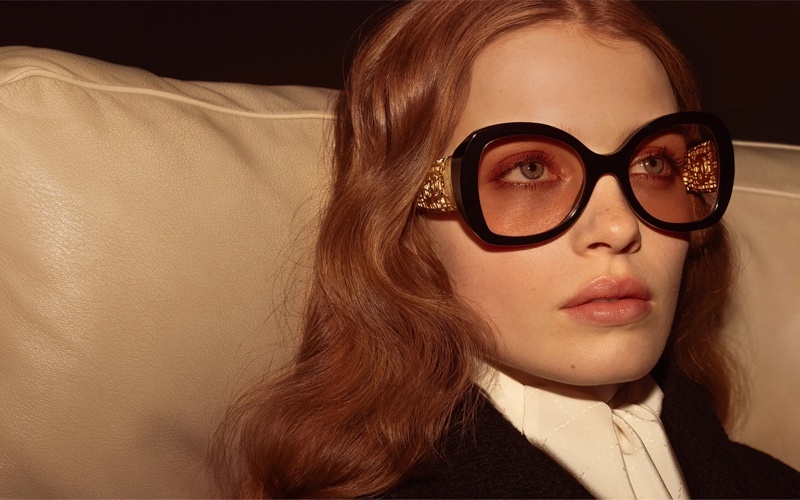 Chanel 眼镜推出 2024 秋冬广告大片，摄影师Inez & Vinood