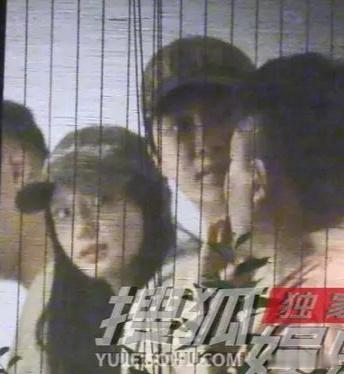 有人说与范丞丞举止较亲密的女生疑是周洁琼 [傻眼] ​​​