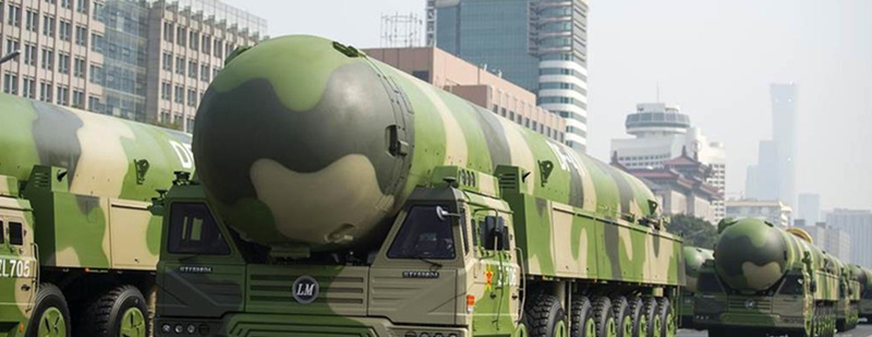 和平从来不是天上掉下来的，战火也不会因祈祷而远离。放眼人类历史，丛林法则依然盛行