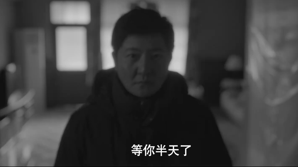 郭京飞磁性旁白  《漂白》新预告，郭京飞的旁白听出鸡皮疙瘩啦！在剧中郭京飞饰演一