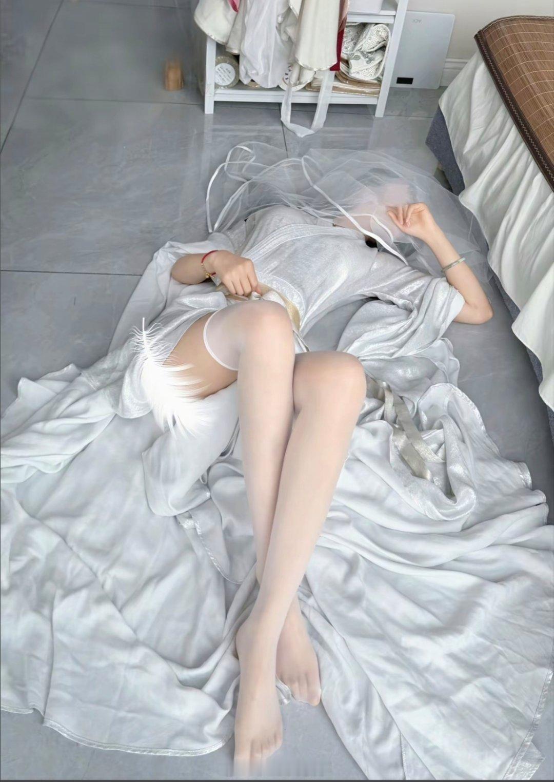 失眠了怎么办，家人们。也不是故意不睡，就是没睡意的那种，无论再怎么玩手机都没有困