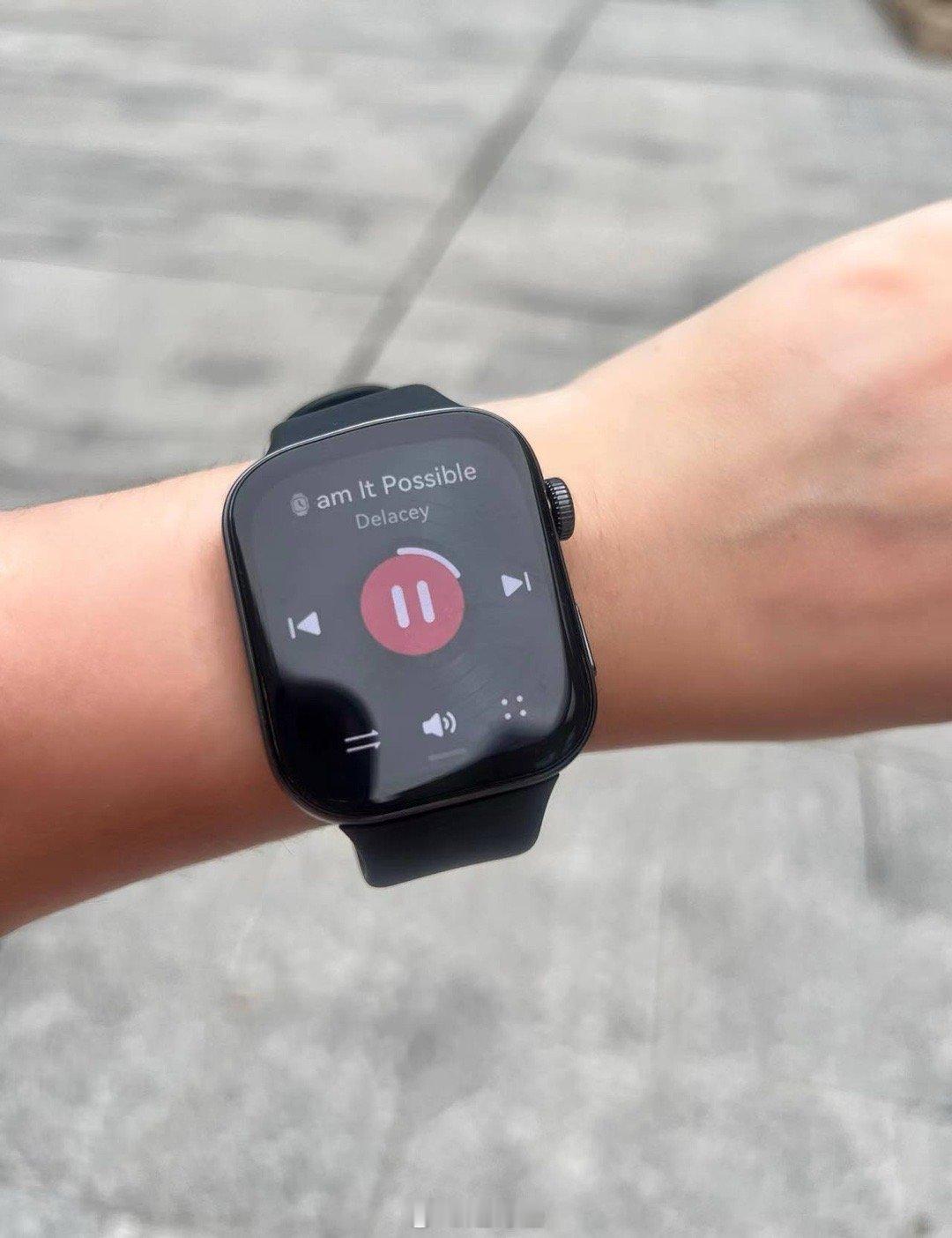 暑假快来了，出去玩戴上华为WATCH FIT3或者GT4，在路上听歌，导航，刷卡