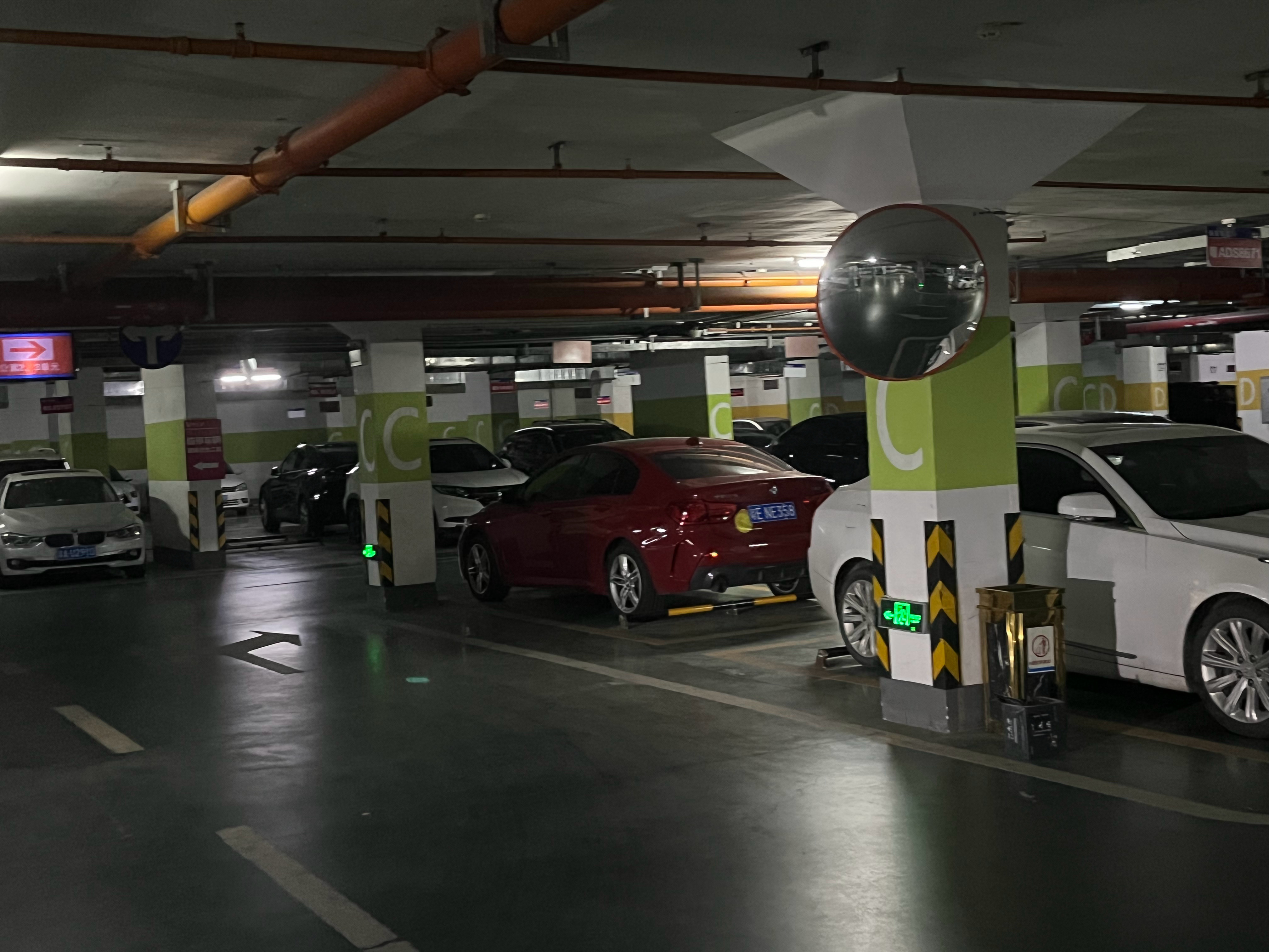 今天的愉快之旅到这就结束了，大家晚安！一天的行情已经写在K线里了，该拿的利润深哥