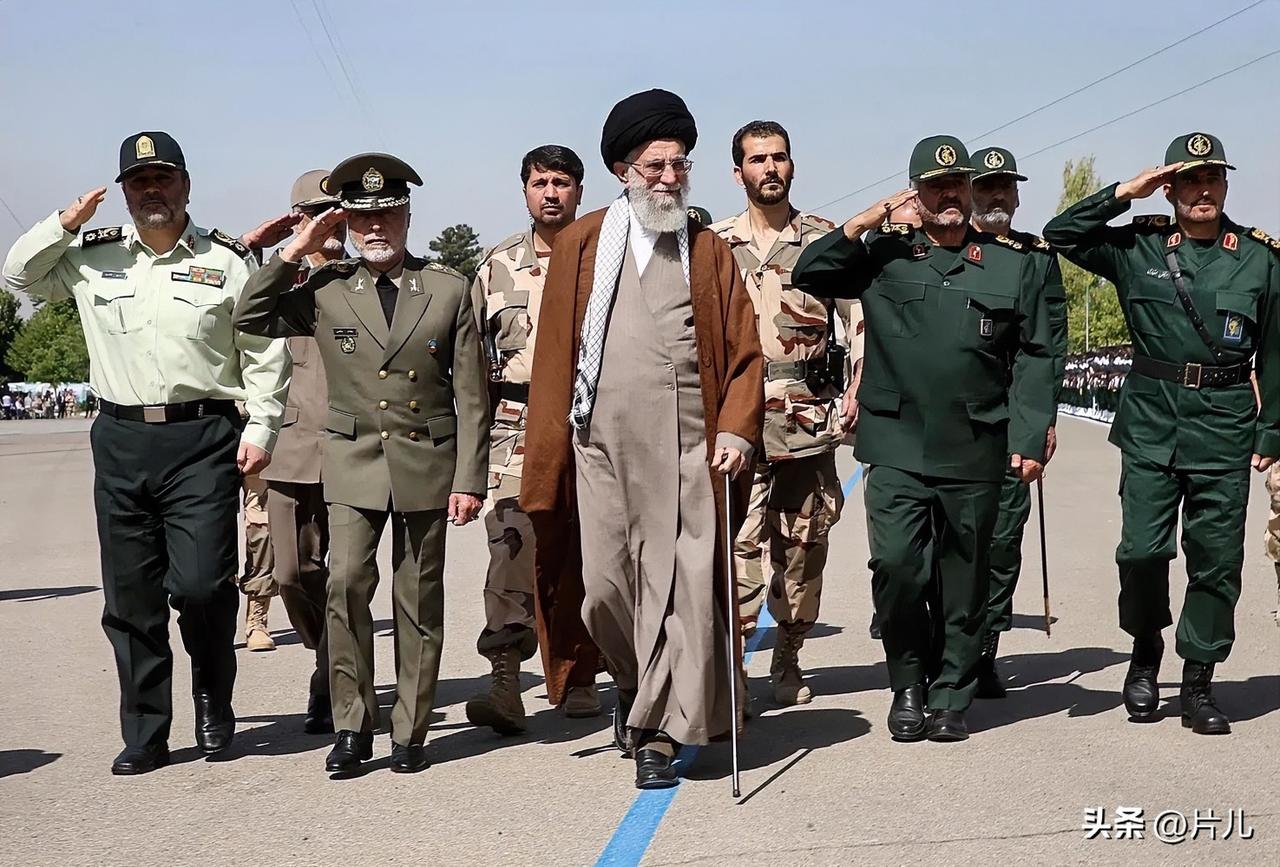 一夜之间，伊朗风向大变！伊朗政府承认最高领袖哈梅内伊被美国成功暗杀、将为其举行为