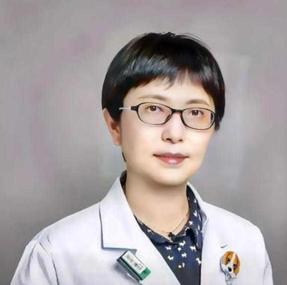 太现实了！钱再多，人到头了都一样。“一个人钱再多又能怎样，无非就是比常人多睡几个