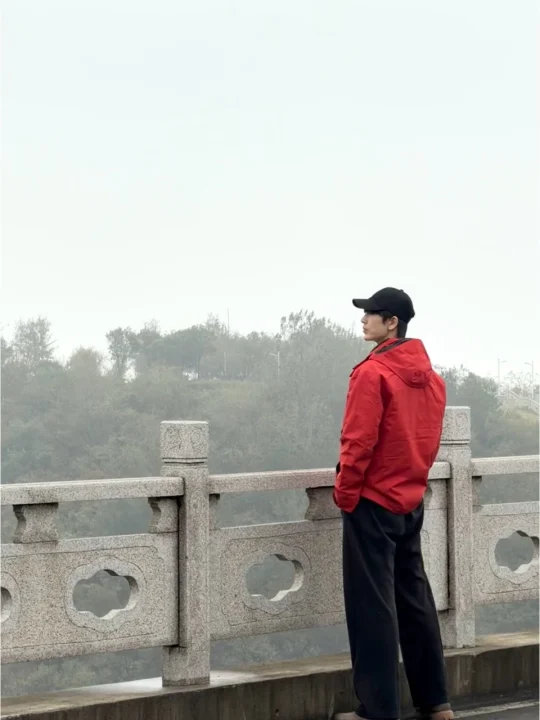 张凌赫真切感受到科技和大自然之力张凌赫谈新能人的意义 张凌赫真切感受到科技和大自