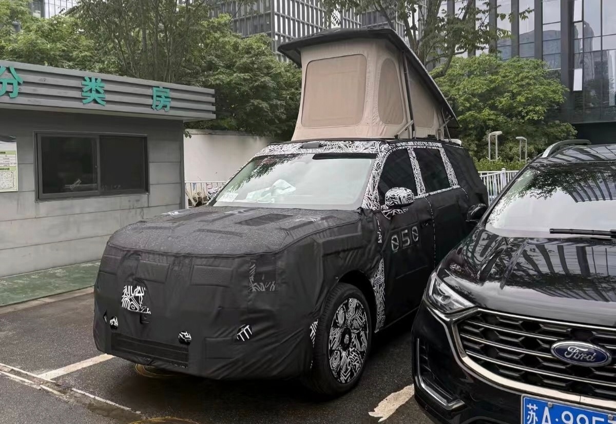 想睡车里的方案来了。大尺寸SUV+房车，又是一辆Dream Car