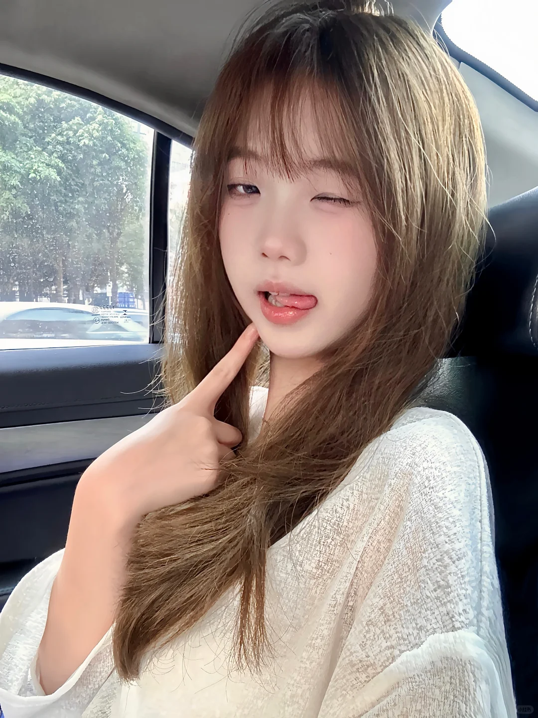 终于还是对我的泪沟下手了