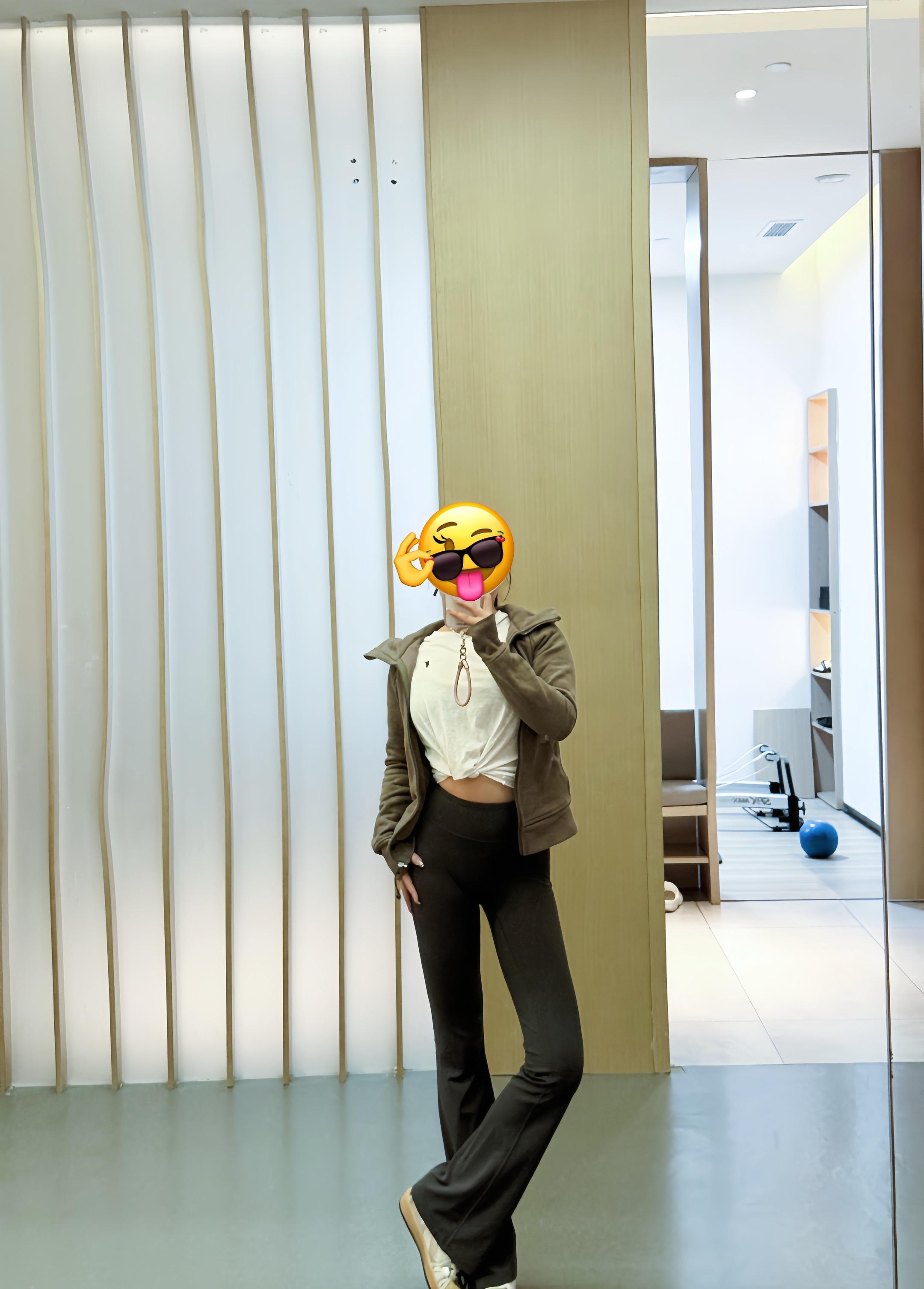 成年人利益至上