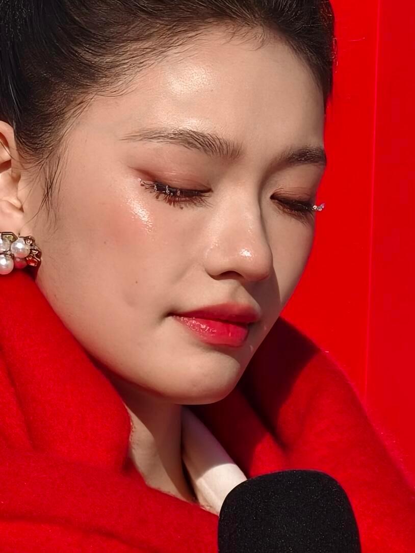 这么看林允骨相好优秀 