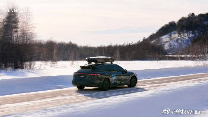 领克伪装车不装了谁撕了领克07GT伪装车衣 领克首款旅行车07GT，伪装车阶段就