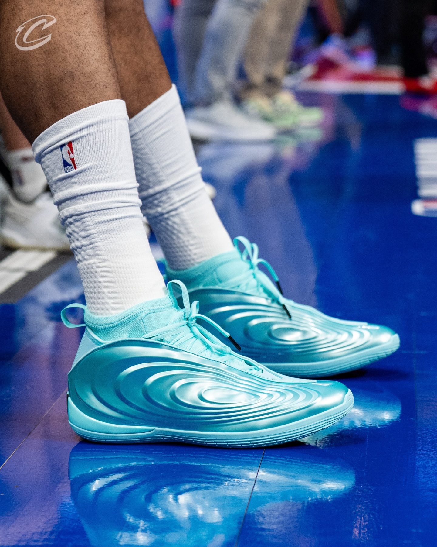 看看季后赛NBA球员都穿什么鞋。NBA