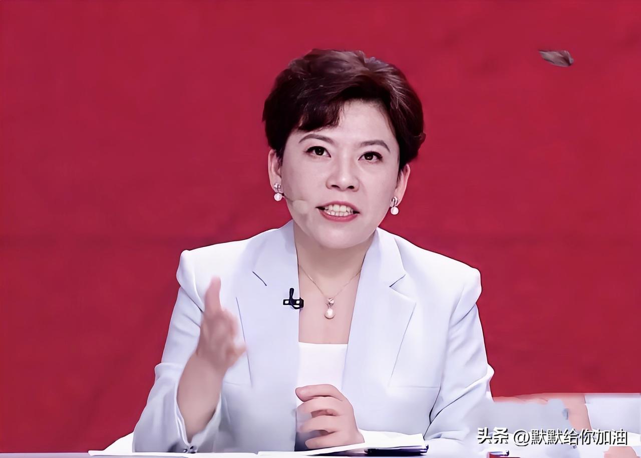 薛飞打掉张本：邓亚萍点出 3 个赞！

1、薛飞正手打的好，如果大家仔细观察，能