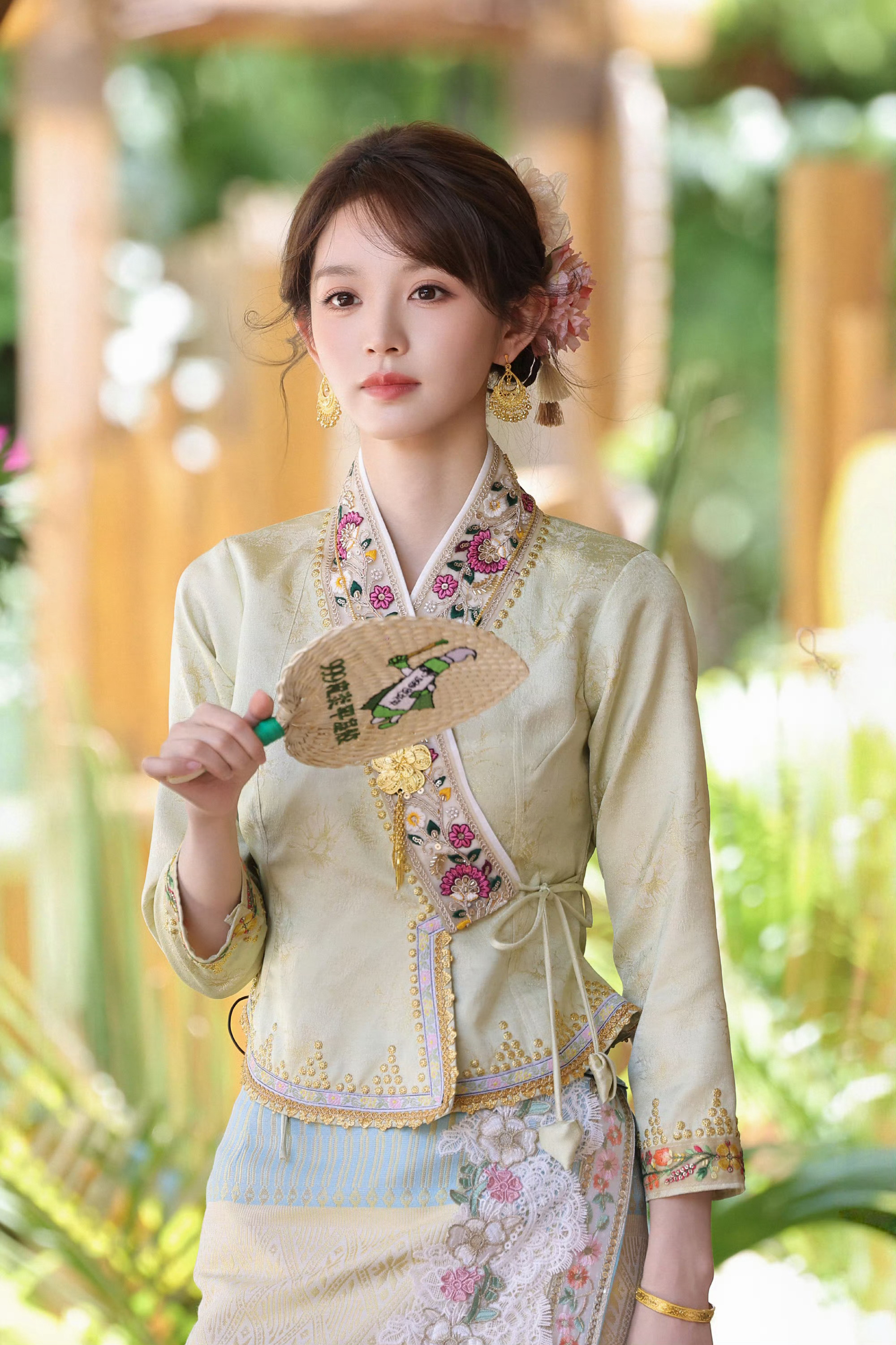 田曦薇张艺凡梦回女推了忙忙碌碌寻宝藏 张艺凡说会想你的记得想我，田曦薇直接接你是