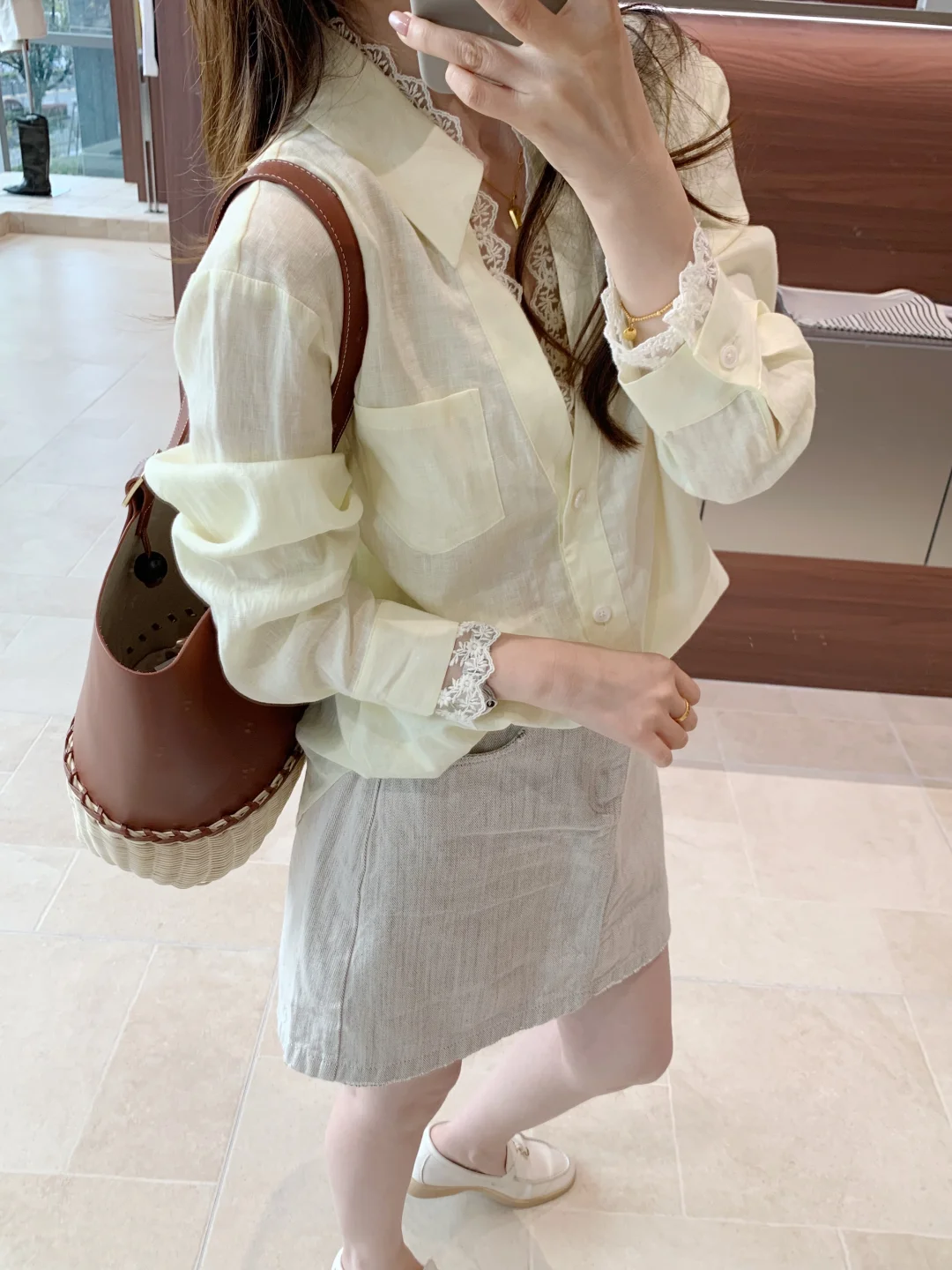 谁懂这种清冷感的穿搭～