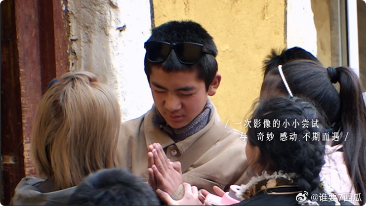 在综艺里遇见了最治愈自己的话 看到“我相信爱和希望会在生命中悄悄长出”，心里瞬间