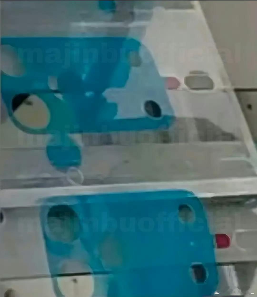 Pro是真的丑啊，基础版和Air都比这个好看！ 