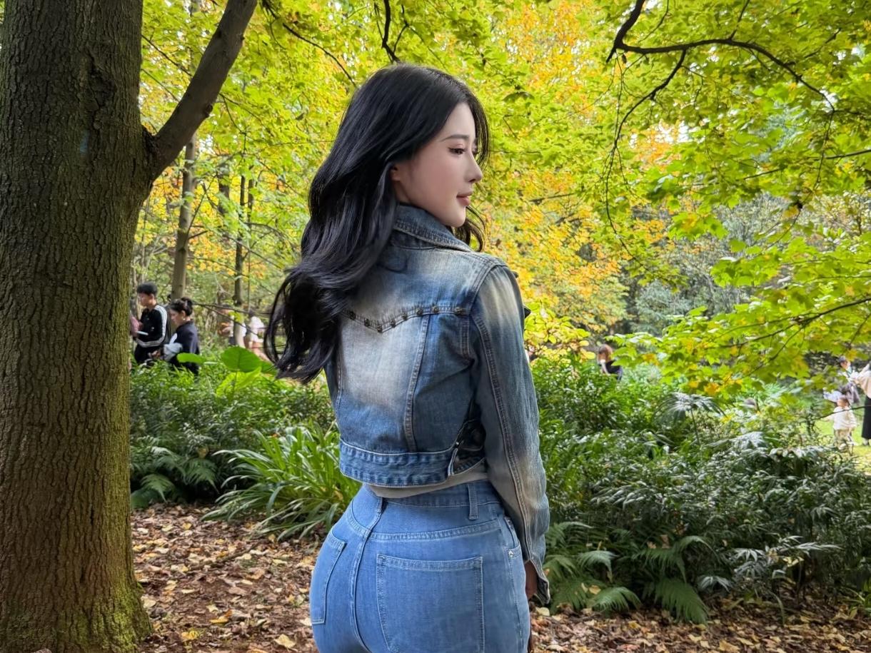 秋天🍃🍂🌾当然要去户外活动呀！不然错过了这个时间，你又得再等一年了，人生能