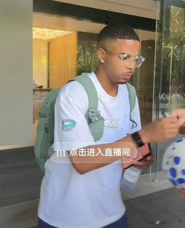 河南队今天下午出发云南

河南队今天(7月1日)下午出发云南，提前备战7月3日进