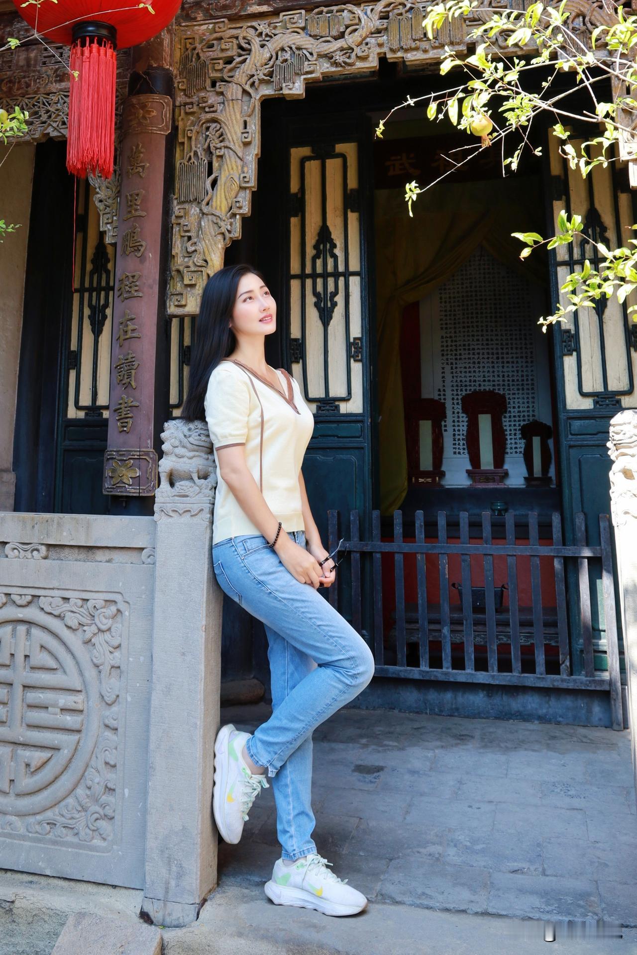 在乔家大院感受繁华后的落寞……