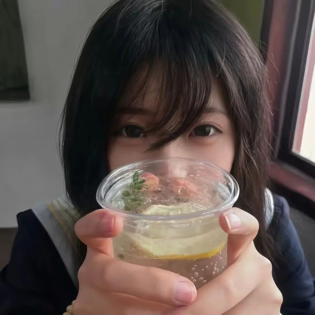 女生头像｜女孩 我们什么时候才能到心里只容得下彼此 