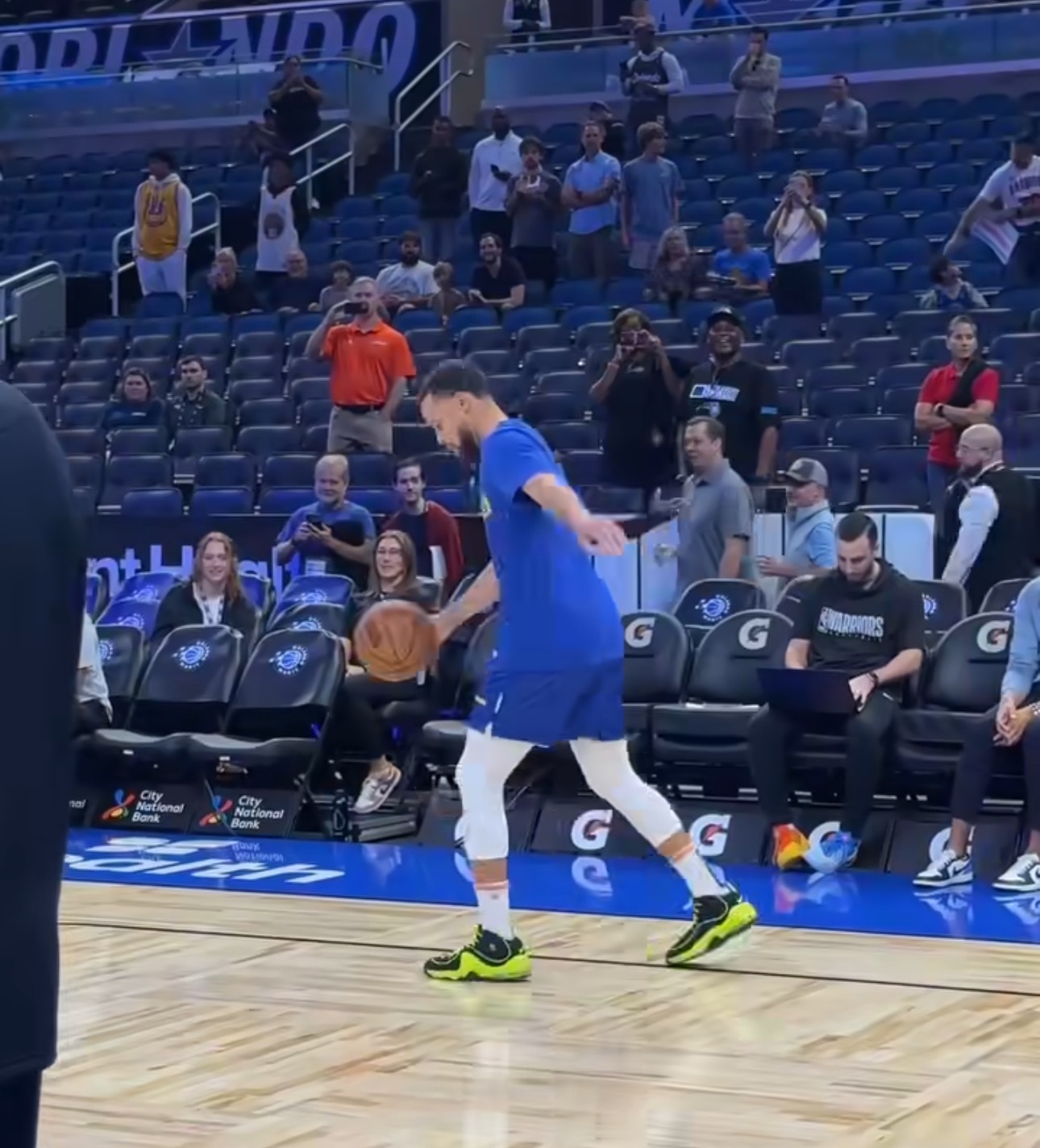 来奥兰多了 就要致敬Shark和Penny了哈哈哈一双Reebok Shaqno