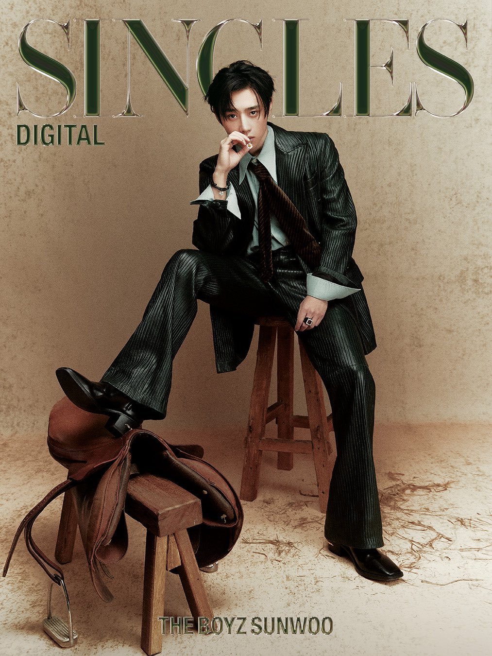 金善旴《SINGLES》杂志封面画报 