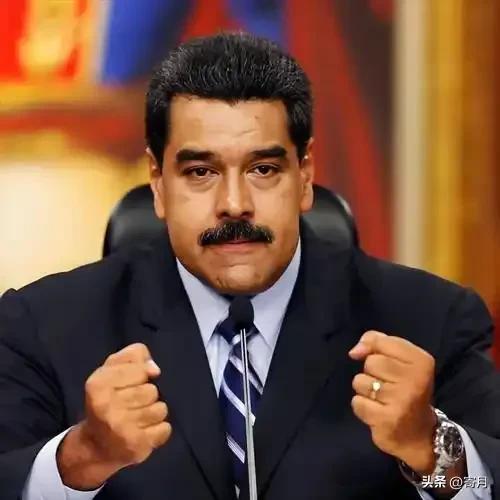 特朗普这回真是搬起石头砸了自己的脚
 
费了半天劲把马杜罗送进纽约班房，结果一回