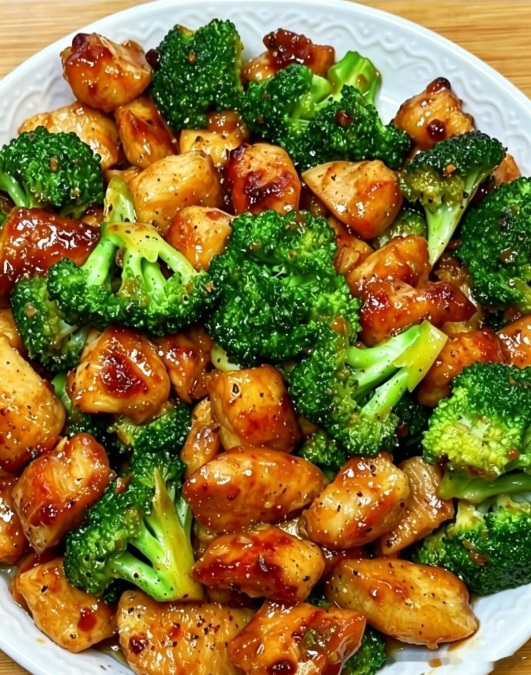 减脂期吃这个黑椒ji 胸肉丁，两周我瘦了7斤！！！还不用天天吃水煮菜 