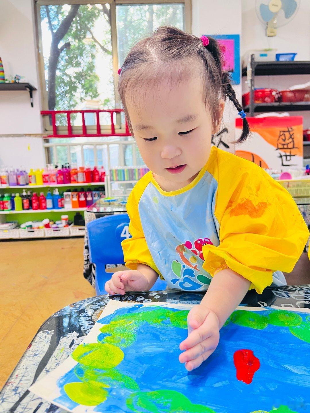 宝贝在幼儿园的快乐时光 [爱你] ​​​