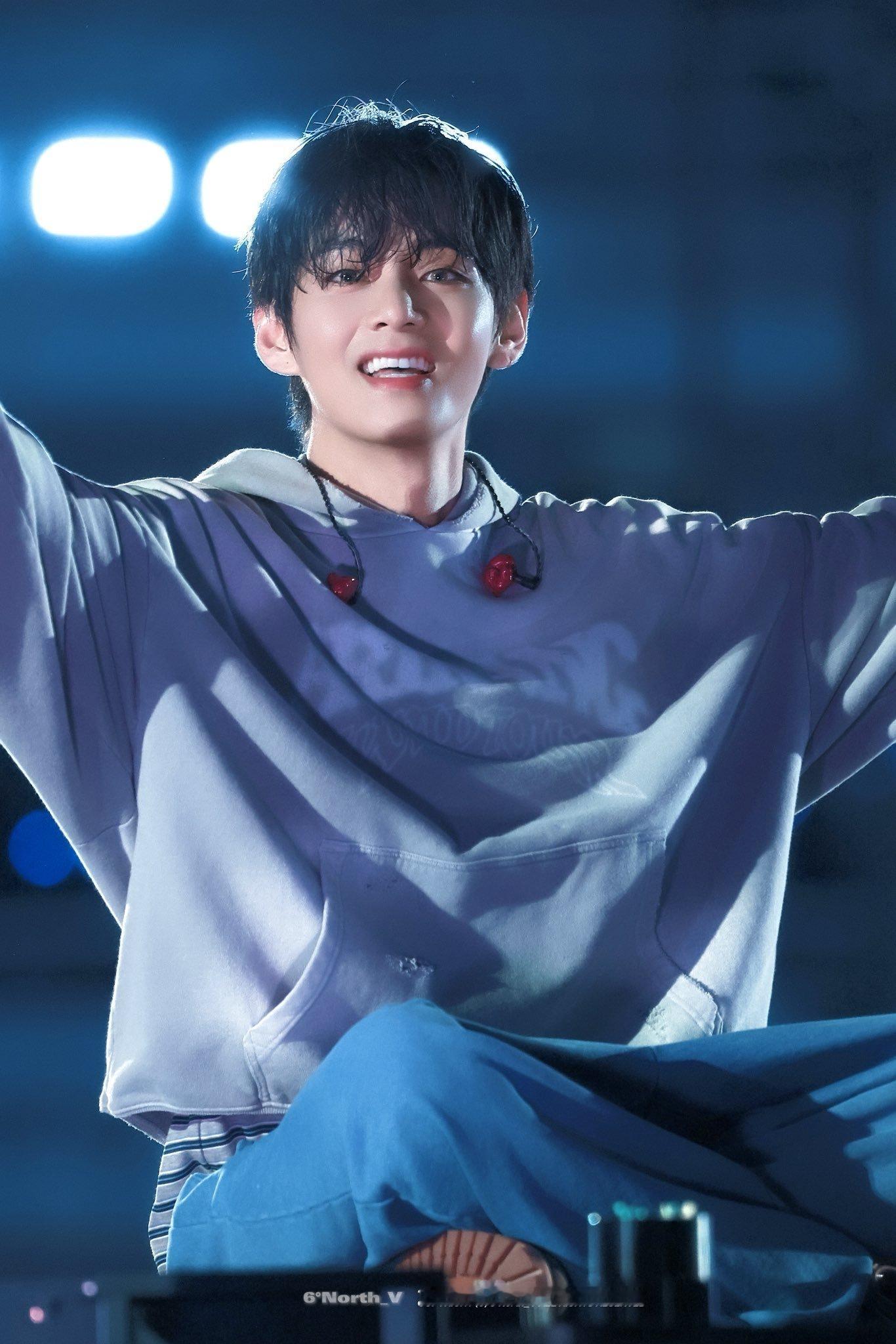 请和我交往😣🥺👐🏻 