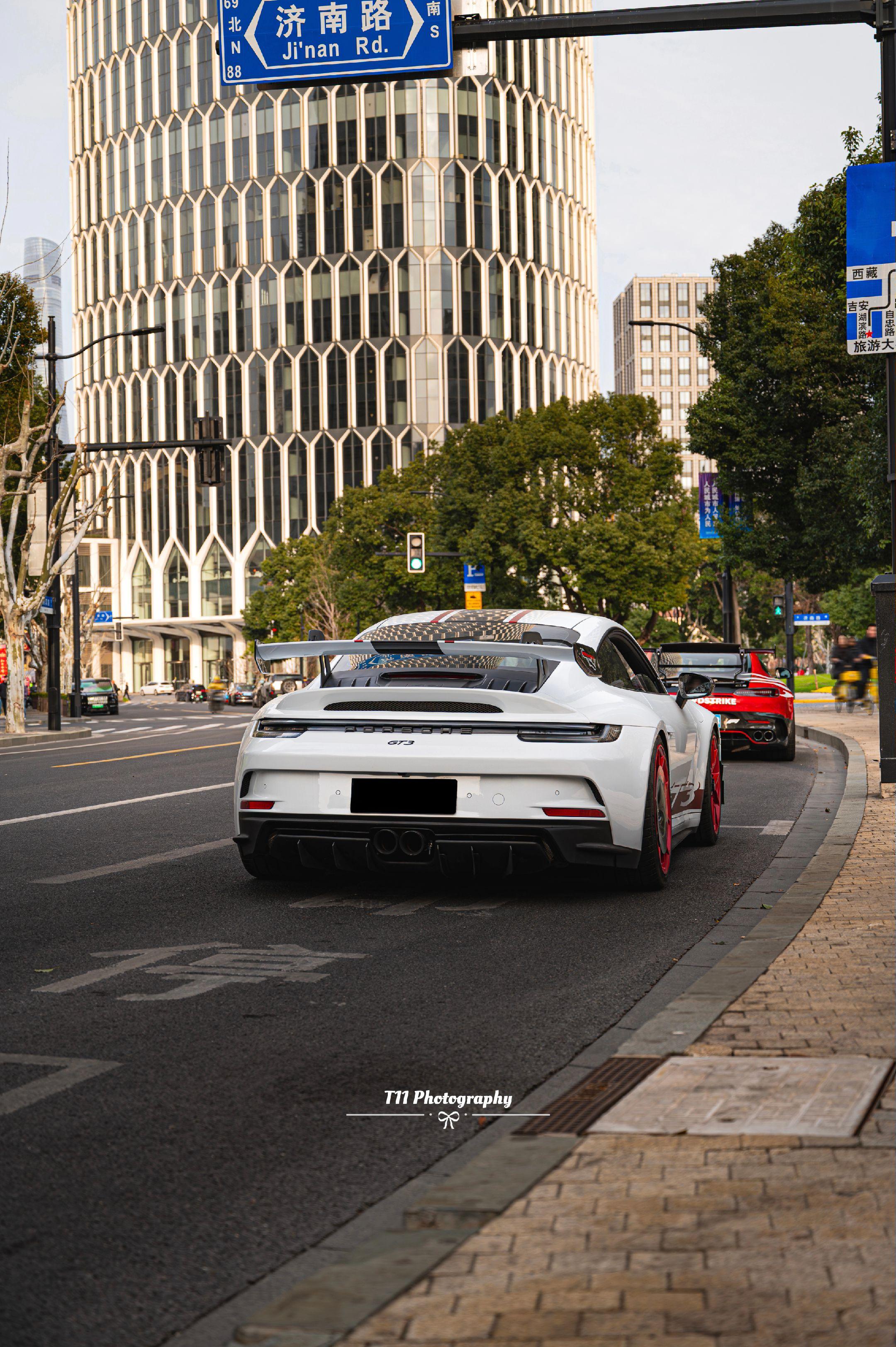 这应该是全国改的最真的992GT3了。Porsche 992.1 GT...