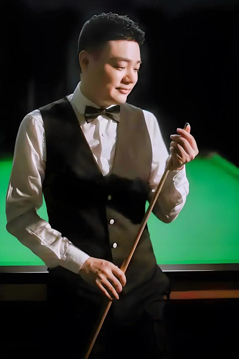 闭关66天后的丁俊晖，明晚17点对阵吉尔伯特大概率带来的是“惊吓”。虽然他近期进