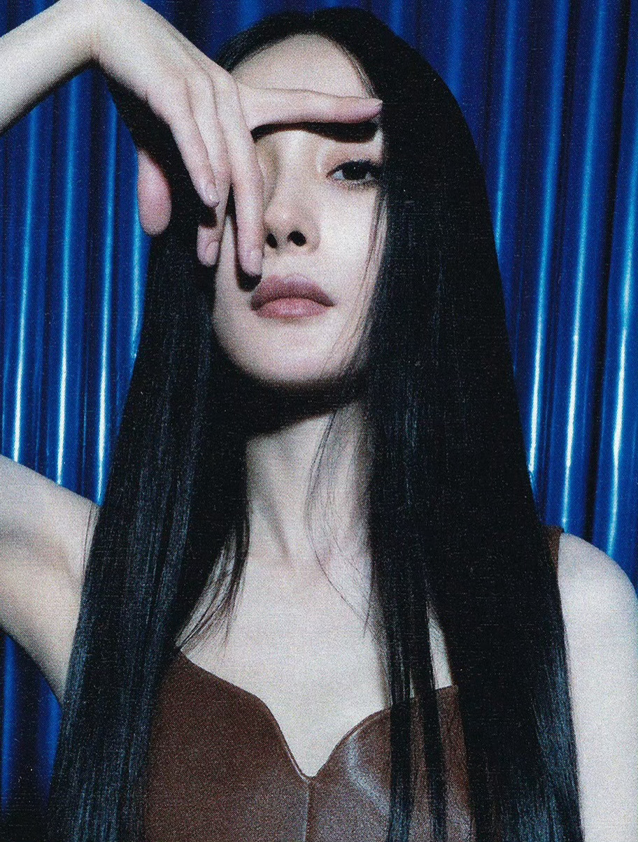 酷美人怼脸照 