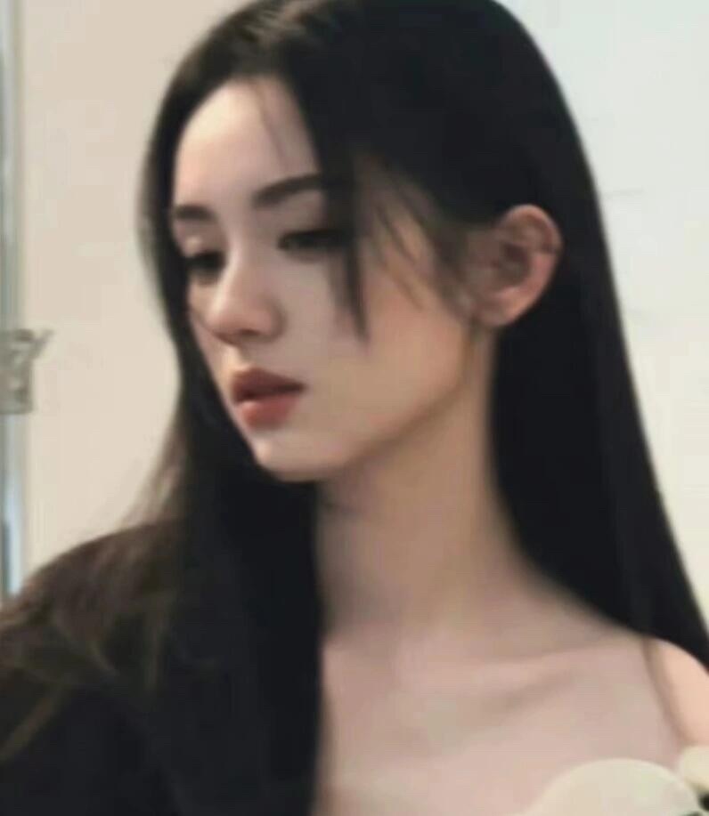 周也不吃有瓜味的东西 看《地球超新鲜》这段笑好久，认认真真讲自己饮食偏好的样子好