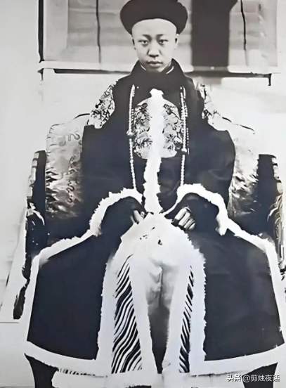 为什么1912年，宣统帝退位以后，民国历史上的帝制，基本没希望了