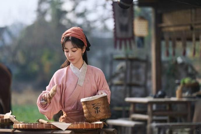 杨紫家业云合9.7%家业的次日云合9.7% 家业的次日云合9.7%，杨紫家业云合