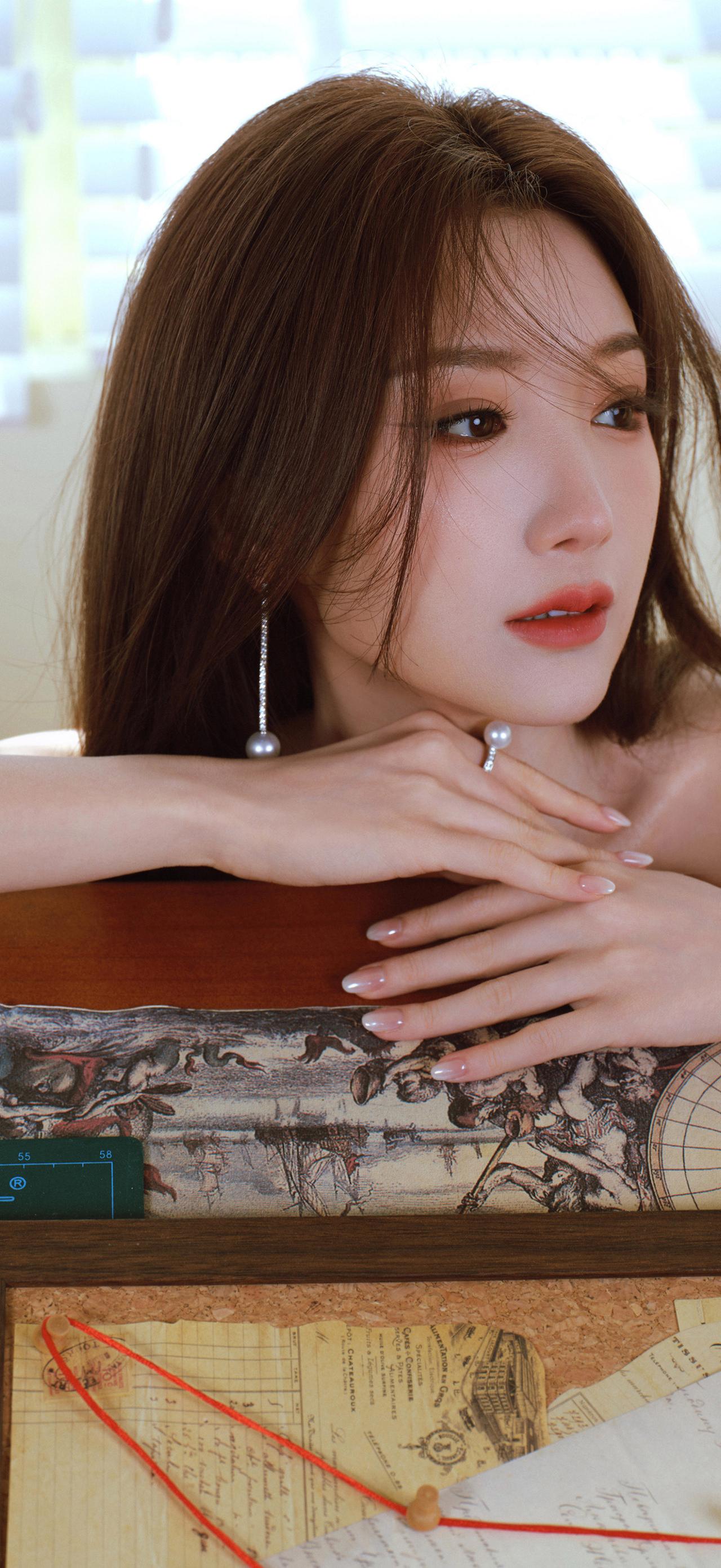 美女壁纸-第6013期-毛晓彤