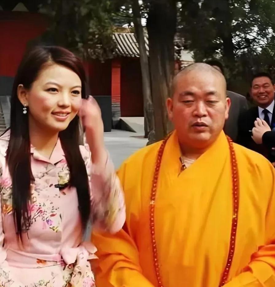 主持人窦文涛说，以前啊，李湘采访过大和尚释永信，问了一个问题，有人传闻你是佛教里