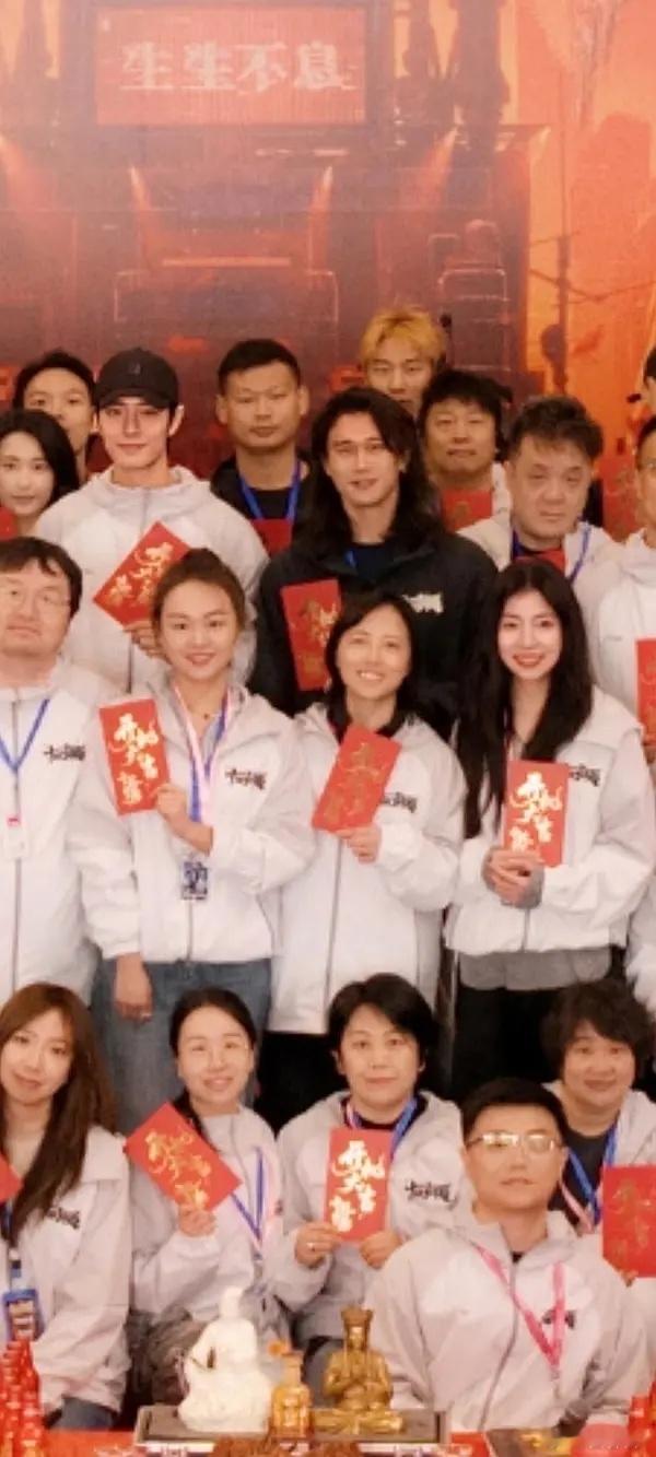 十日终焉剧本很难吗，还没开拍编剧怎么就成这样了