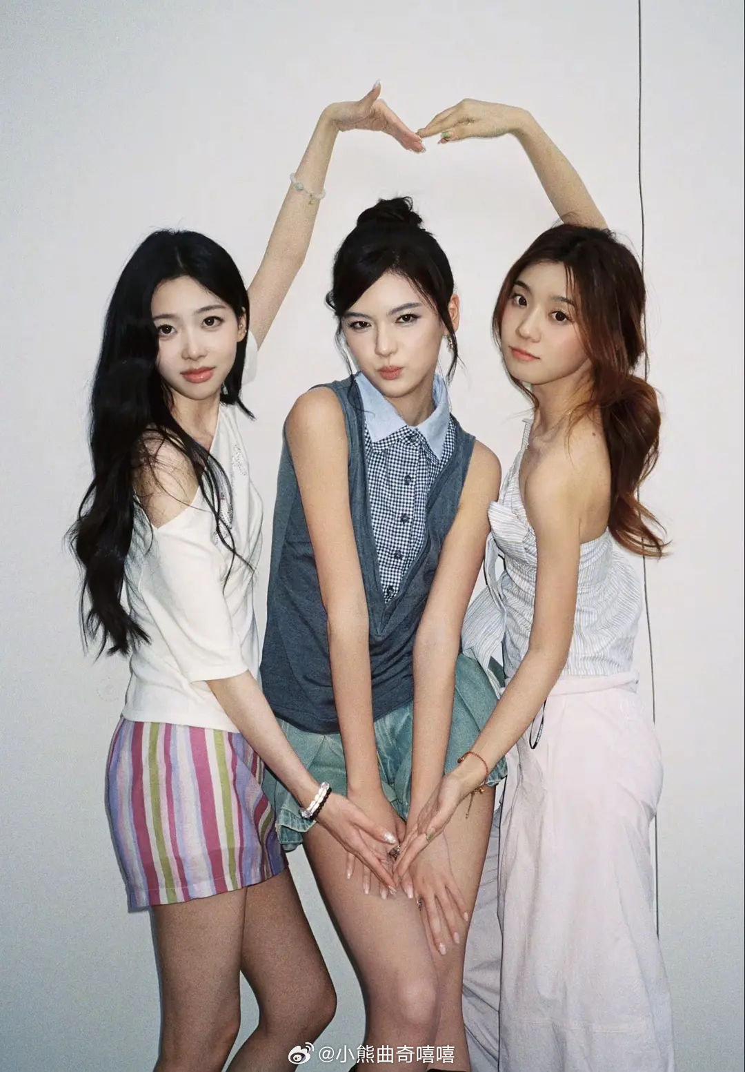 怦然心动20岁  这三位怎么那么美丽！！！恩颜粥真好，三个小女孩都要幸福～怦然心