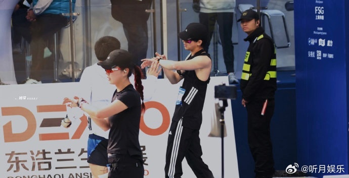 姚琛上海半马完赛 谁能想到舞台上活力爆棚的姚琛，跑起步来居然这么稳！人生第一个半