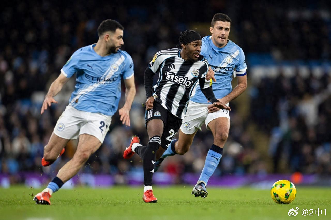 纽卡斯尔联1比3曼城英足总杯 马尔穆什两分钟两球，曼城客场逆转纽卡圣詹姆斯公园这