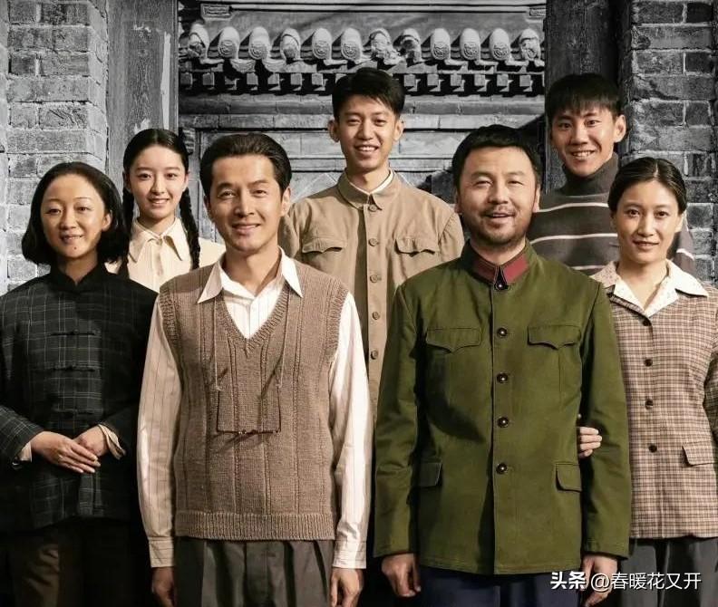 冯小刚的新电影《抓特务》即将上映，其实就是电影版的《无悔追踪》！ 
      