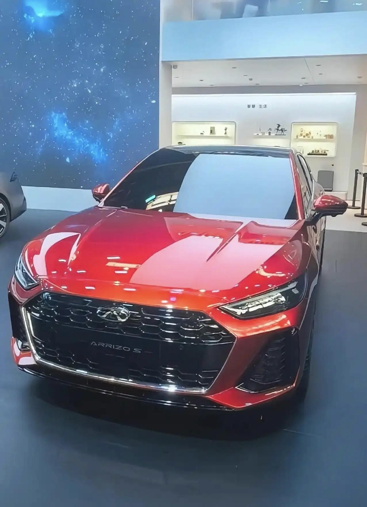 好的设计心有灵犀？怎么感觉前脸有奥迪的即视感？不过外观确实好看