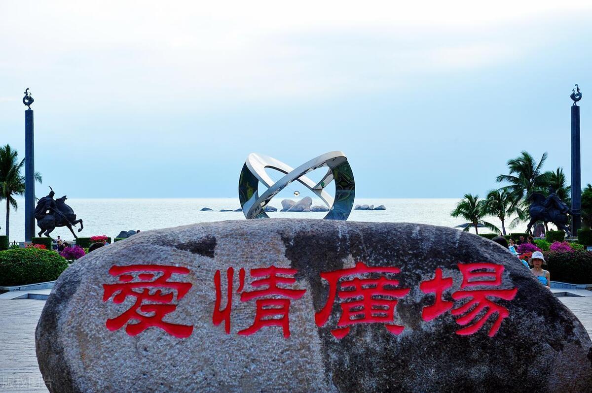 未婚先孕诫·七绝

青春冲动“爱”翻腾，腹结珠胎心结冰；
含辱蒙羞怜往日，知贤识
