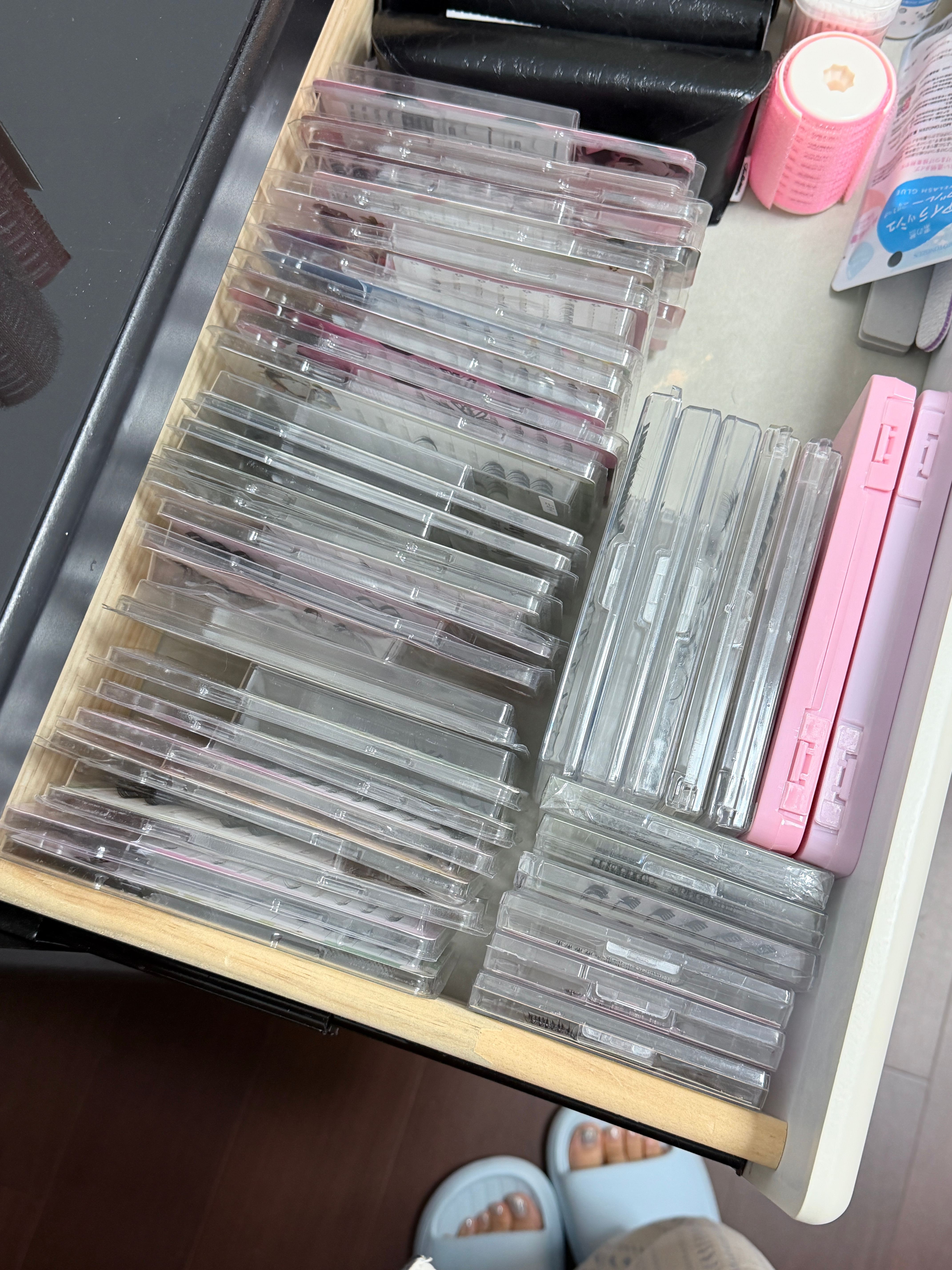 大扫除中我妈belike：到底有多少只眼要贴这么多睫毛
