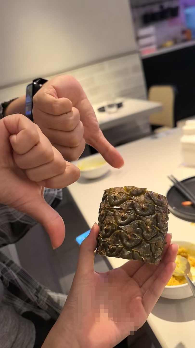 鑫泰的老板换了好多了，找不到最初的感觉了。味儿没了，钱还没用完好孤单啊，都没了 
