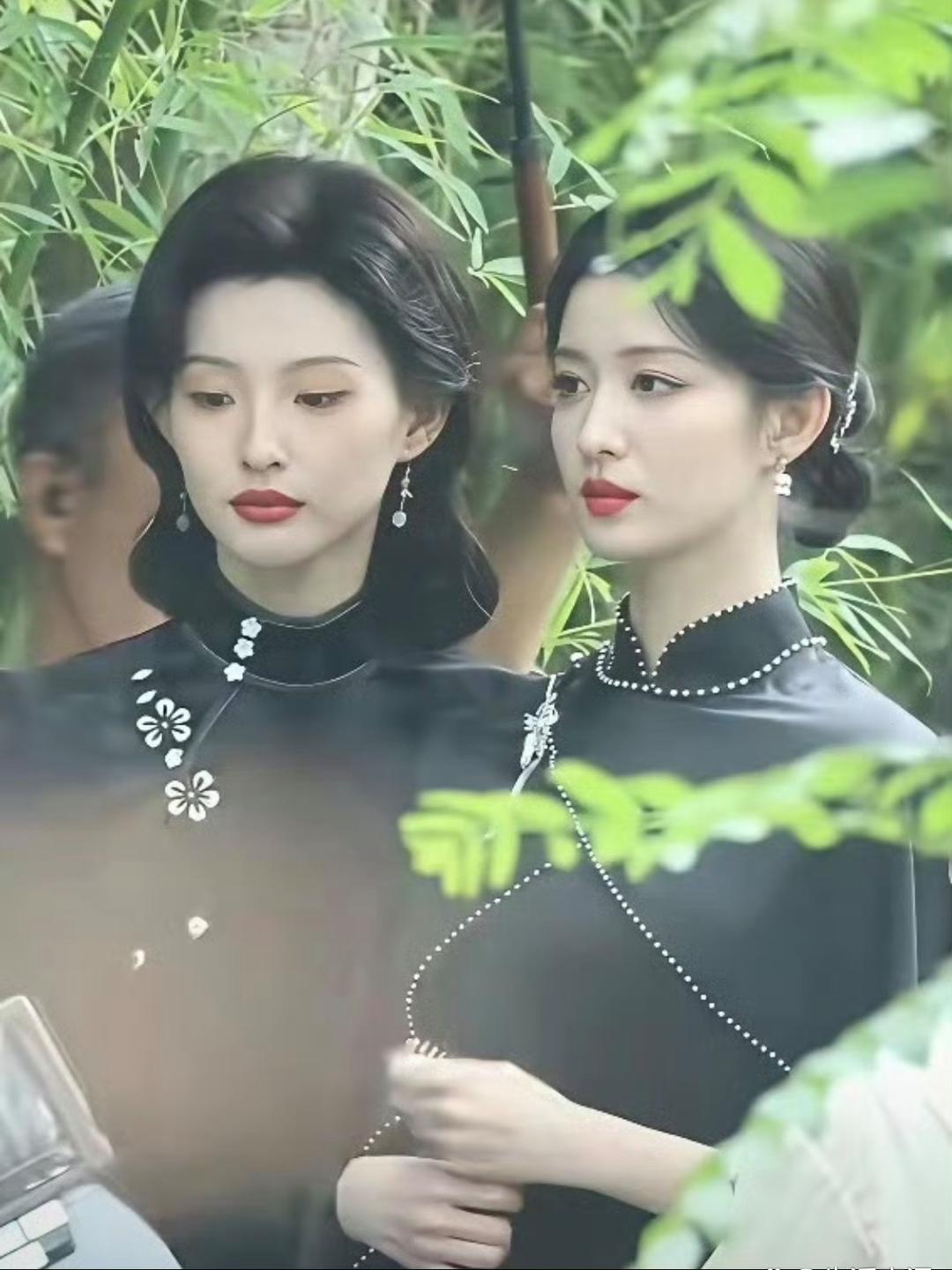 配角到底需不需要让妆，还是得看女主够不够美。像王楚然这样的女主，根本不需要配角刻